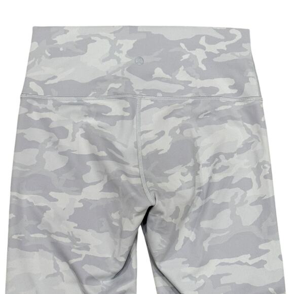 Lululemon Wunder Under Short 10" Incognito Camo Jacquard Alpine - Picture 4 of 7